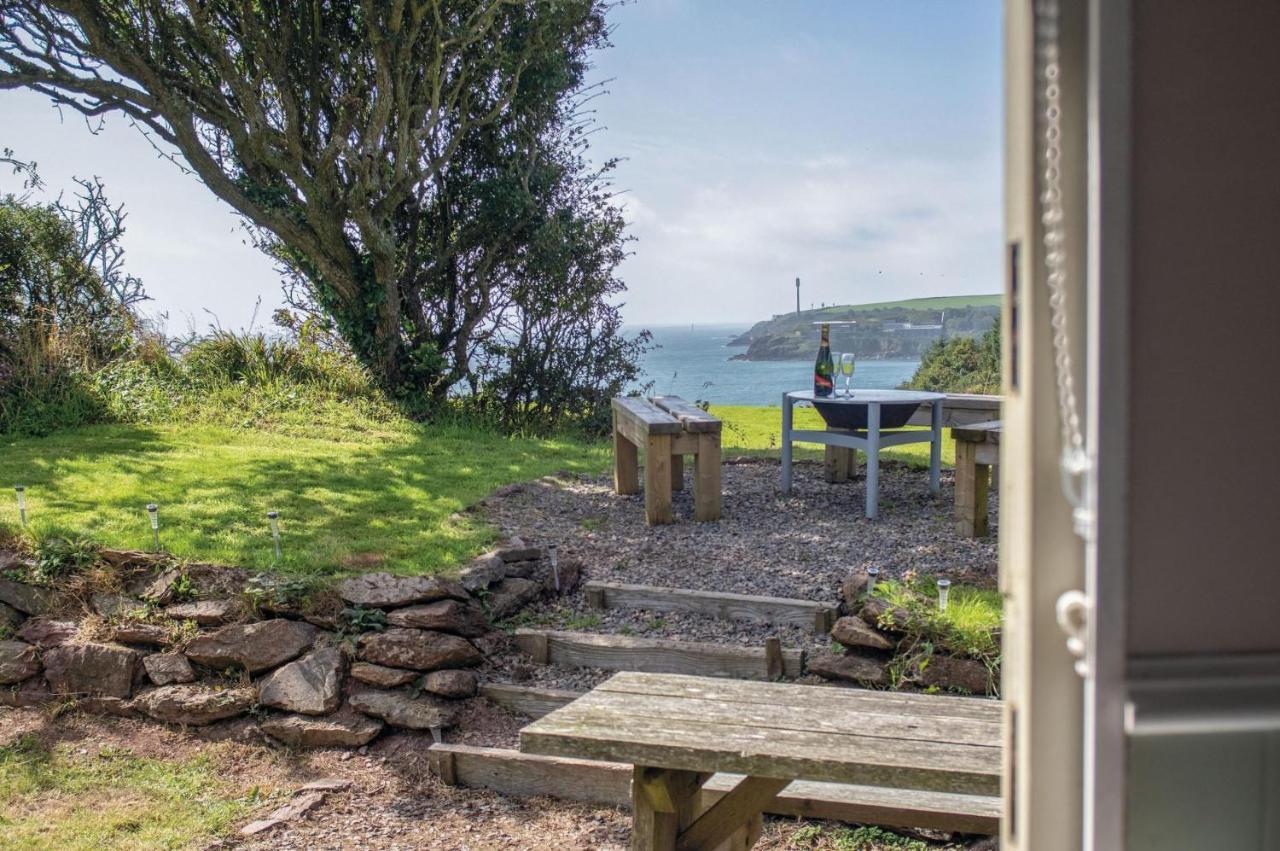 Haven View - 1 Bedroom Shepherds Hut - St Ishmaels * Saint Ishmaels (Pembrokeshire)
