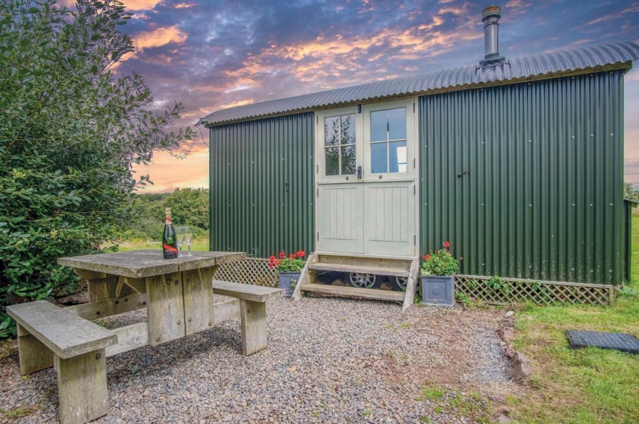 Apartment Haven View - 1 Bedroom Shepherds Hut - St Ishmaels *